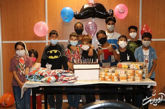 روایت جشنی برای تولد کودکانِ کار بیشناسنامه